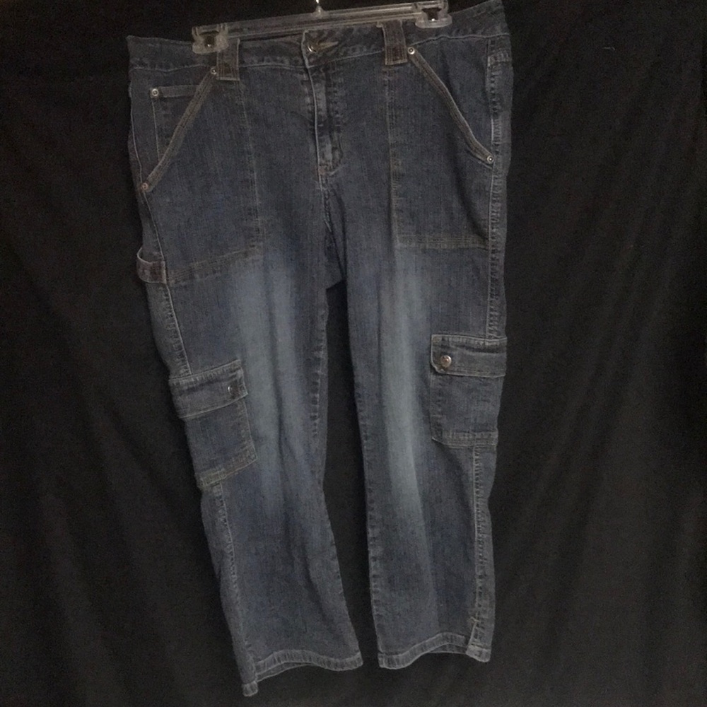 Hipster Demin Capri size 13